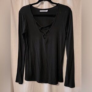 Sale item 🤍 Ribbed Knit loop front long sleeve top large